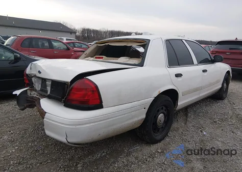 2009 Ford Crown Victoria Police/Police Interceptor z USA, uszkodzony, nr VIN 2FAHP71V89X100840